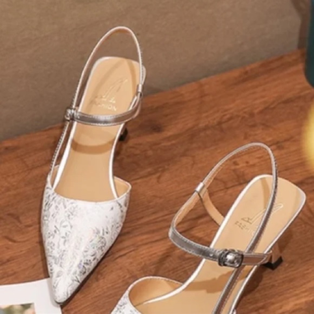 women shoes Heels